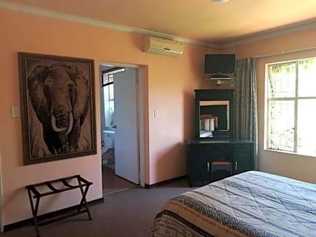 Double Room with Private Bathroom