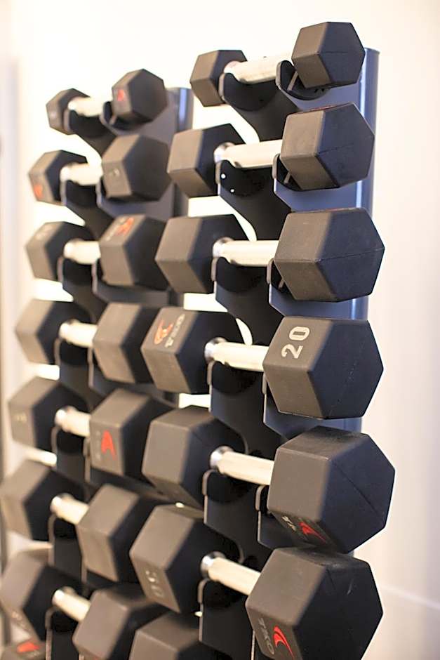 Riverside Tower Hotel