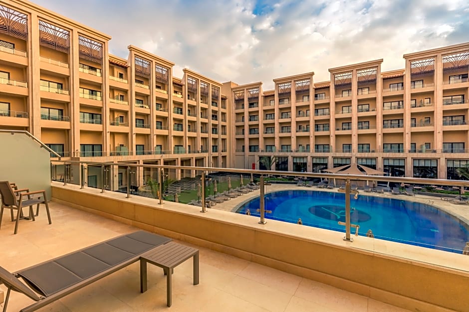 Triumph Luxury Hotel