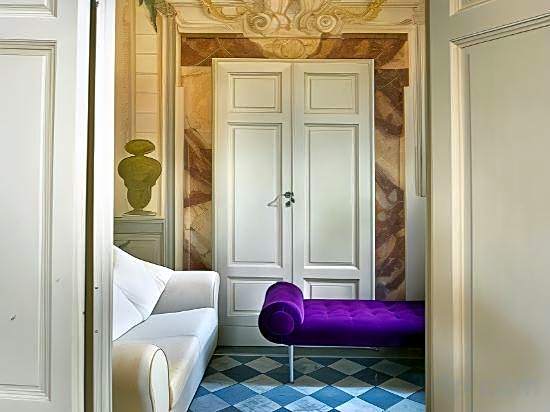 Palazzo Tolomei - Residenza D'Epoca