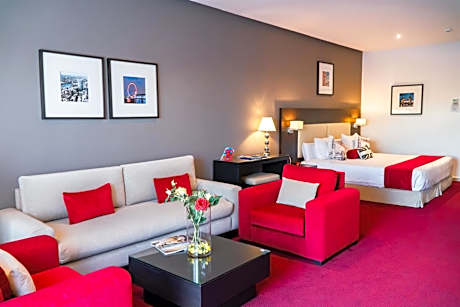 London Deluxe Junior Suite
