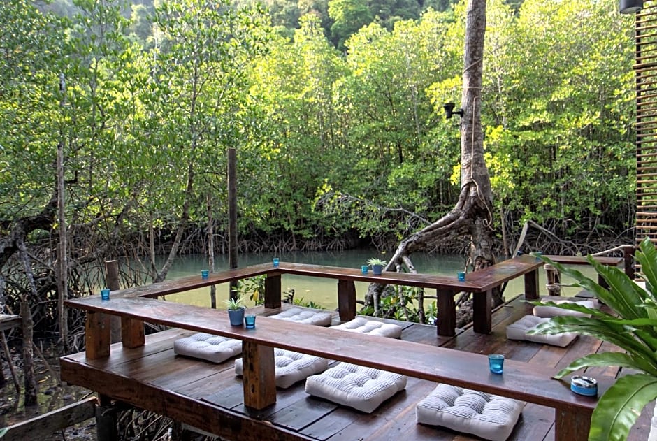 Escape Life Koh Kood