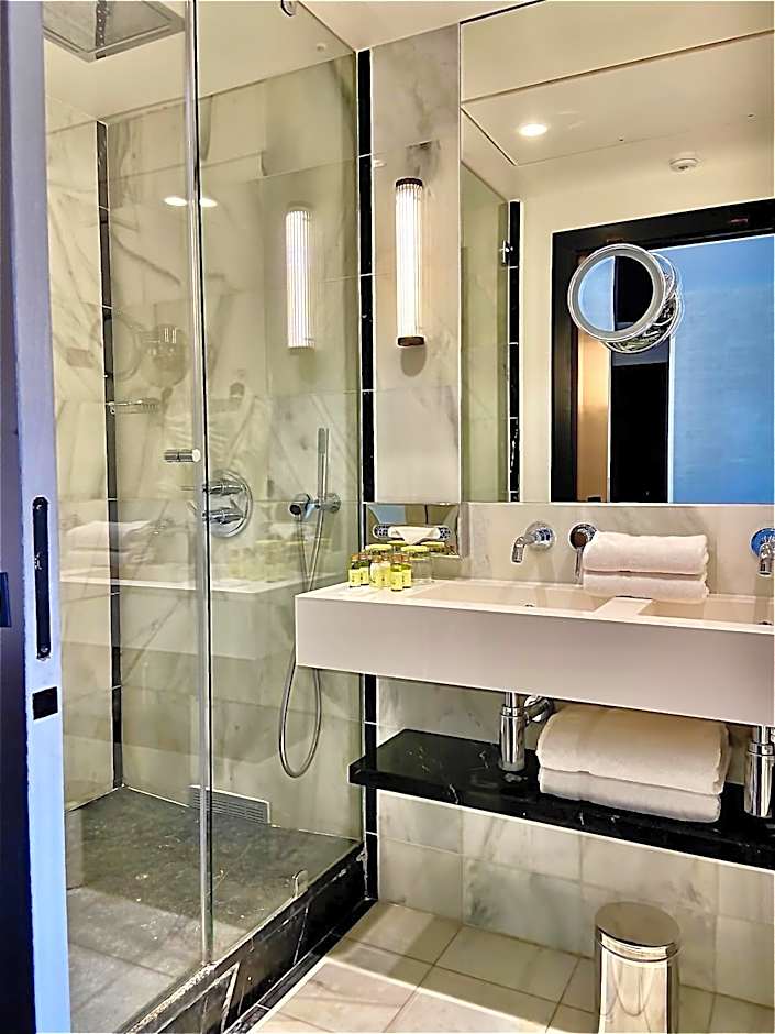 Hotel Cannes Centre Univers