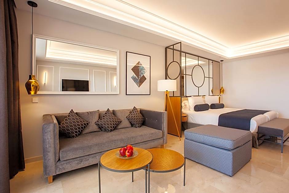 Grupotel Playa de Palma Suites & Spa