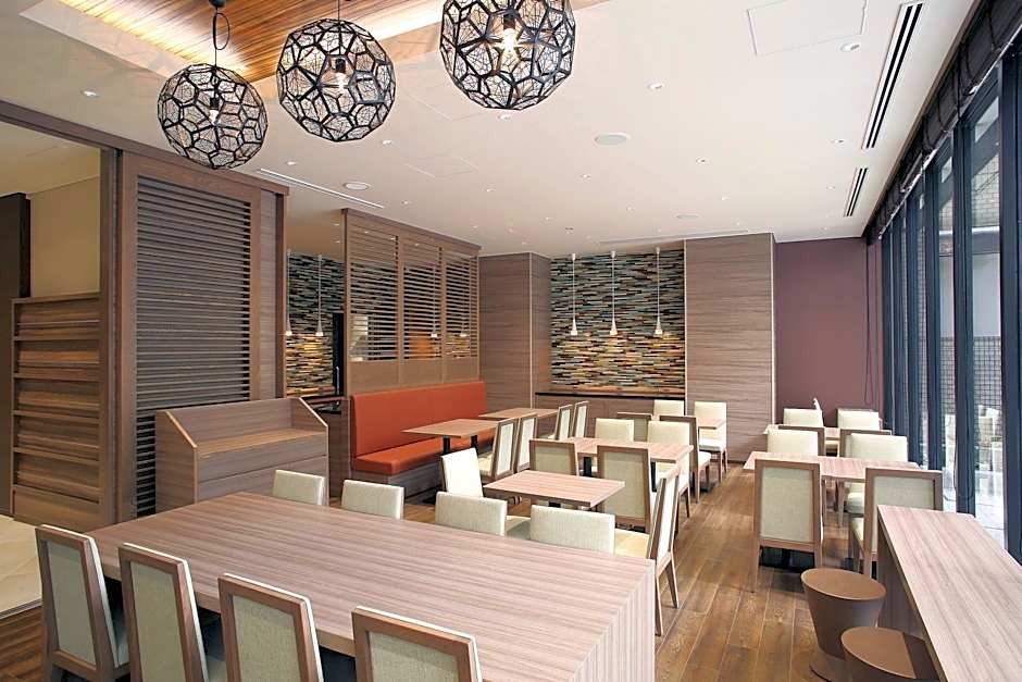 Almont Hotel Naha-Kenchomae