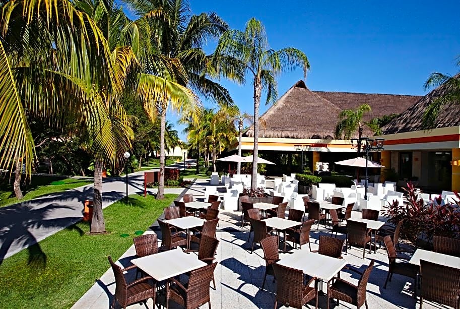 Grand Bahia Principe Coba - All Inclusive