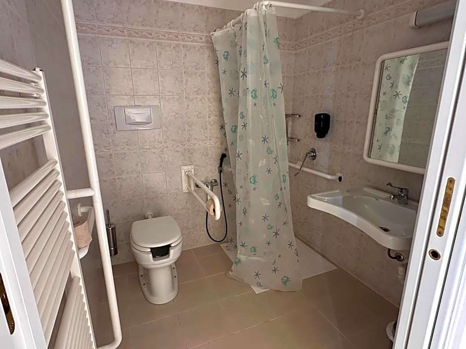 Hotel Montallegro