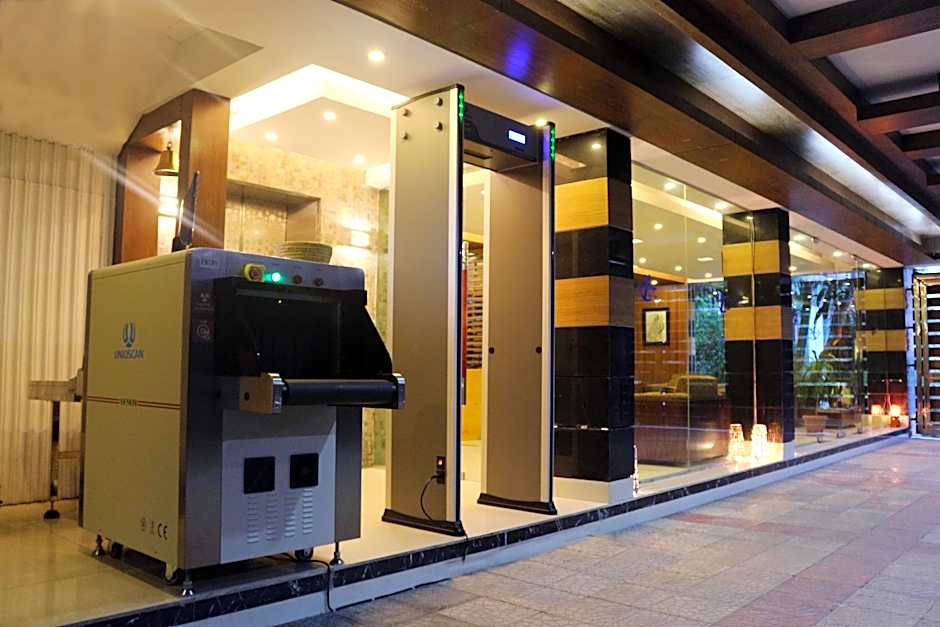 Anchorage - The Residence