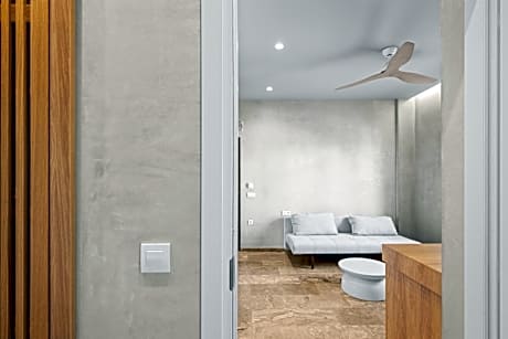 Junior Suite with Pool View