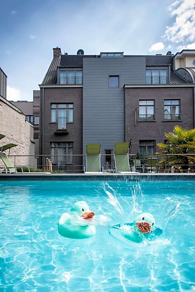 Hotel Harmony