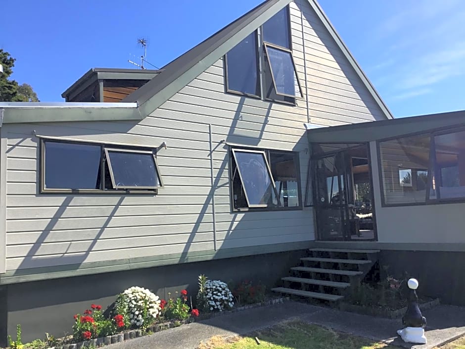 Norfolk Gardens Bed and Breakfast