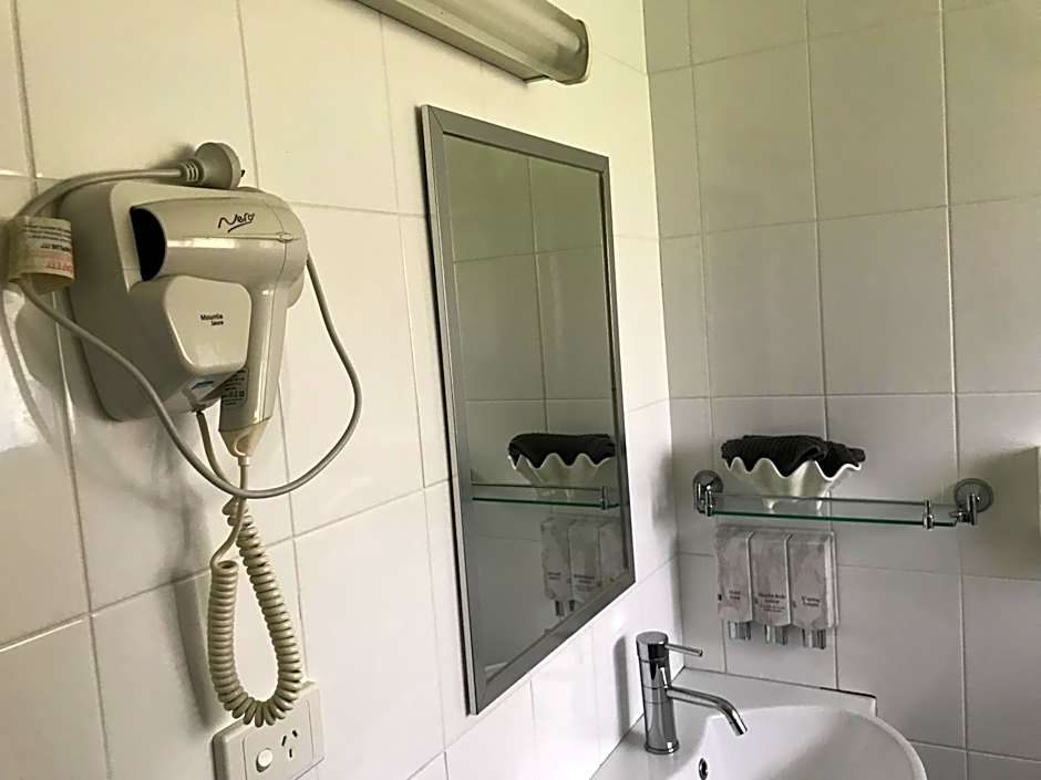 Jumbuck Motor Inn