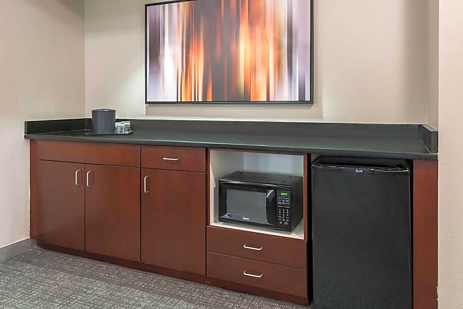 Courtyard by Marriott Knoxville Cedar Bluff
