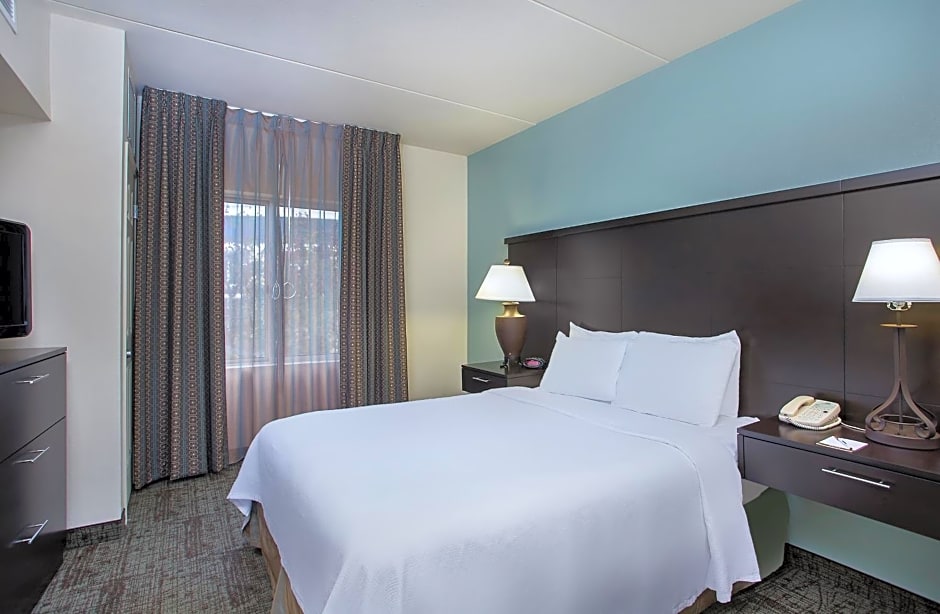 Staybridge Suites Chattanooga Downtown - Convention Center By IHG