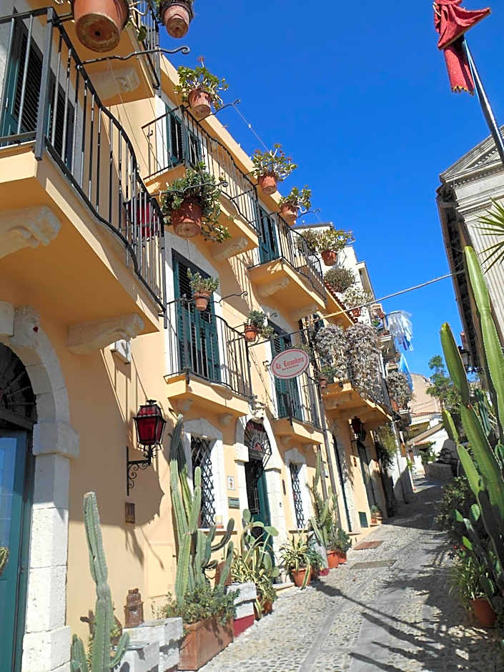 La Locandiera affittacamere