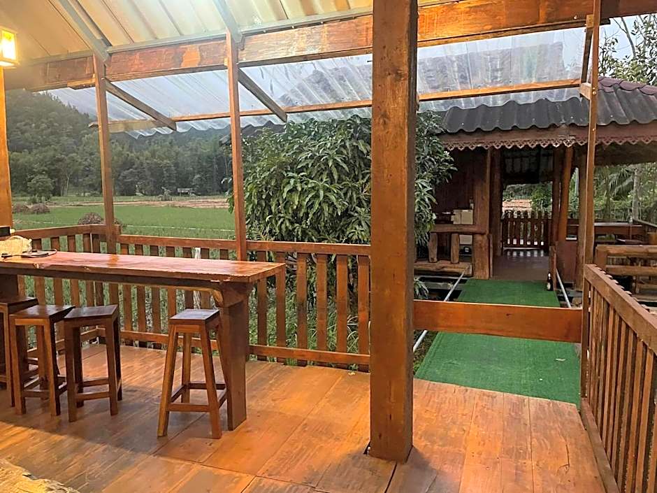 บ้านสวนวิวทุ่ง