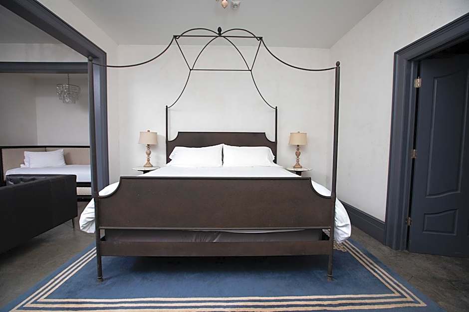 Surf Hotel & Chateau