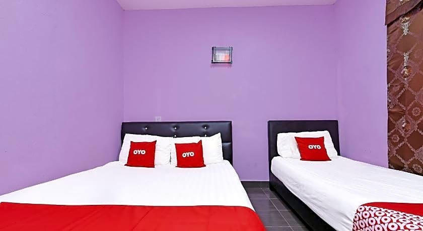 Hotel O Awan Biru Motel