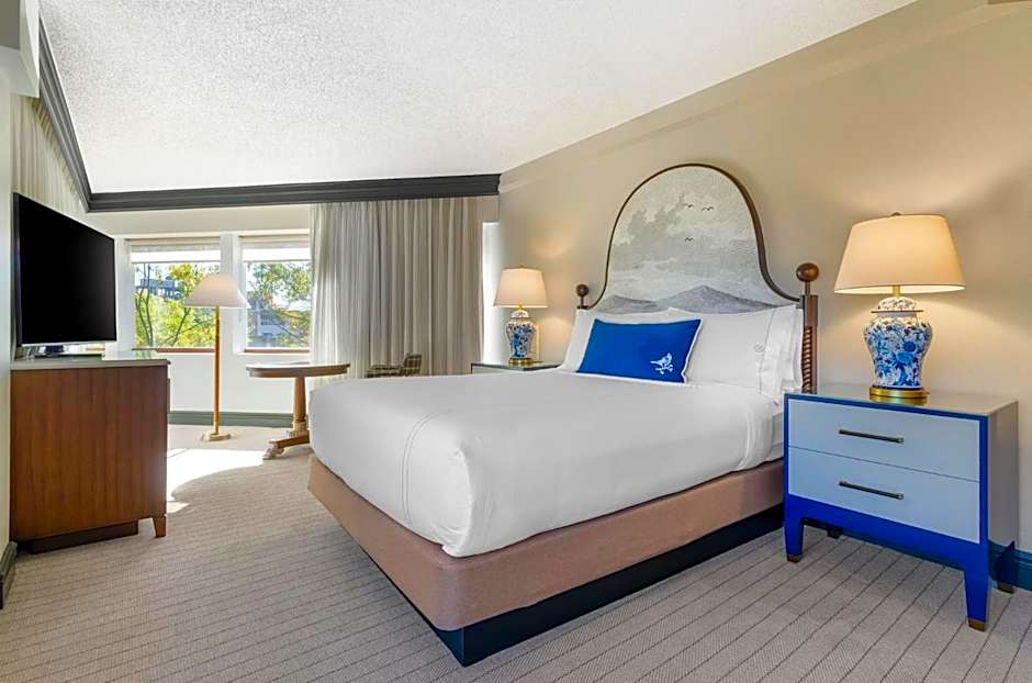 Omni Charlottesville Hotel