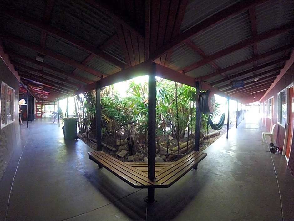 Cable Beach Backpackers