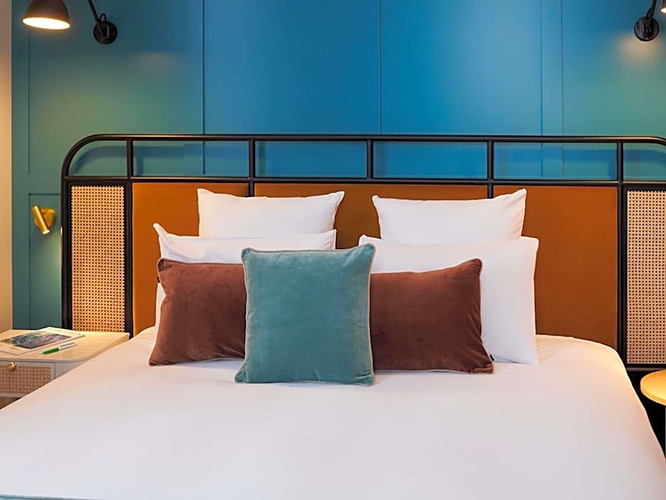 Square Lodge Hotel La Roche sur Yon - Handwritten Collection