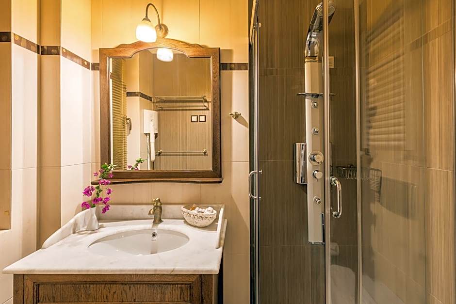 Theofilos Paradise Boutique Hotel