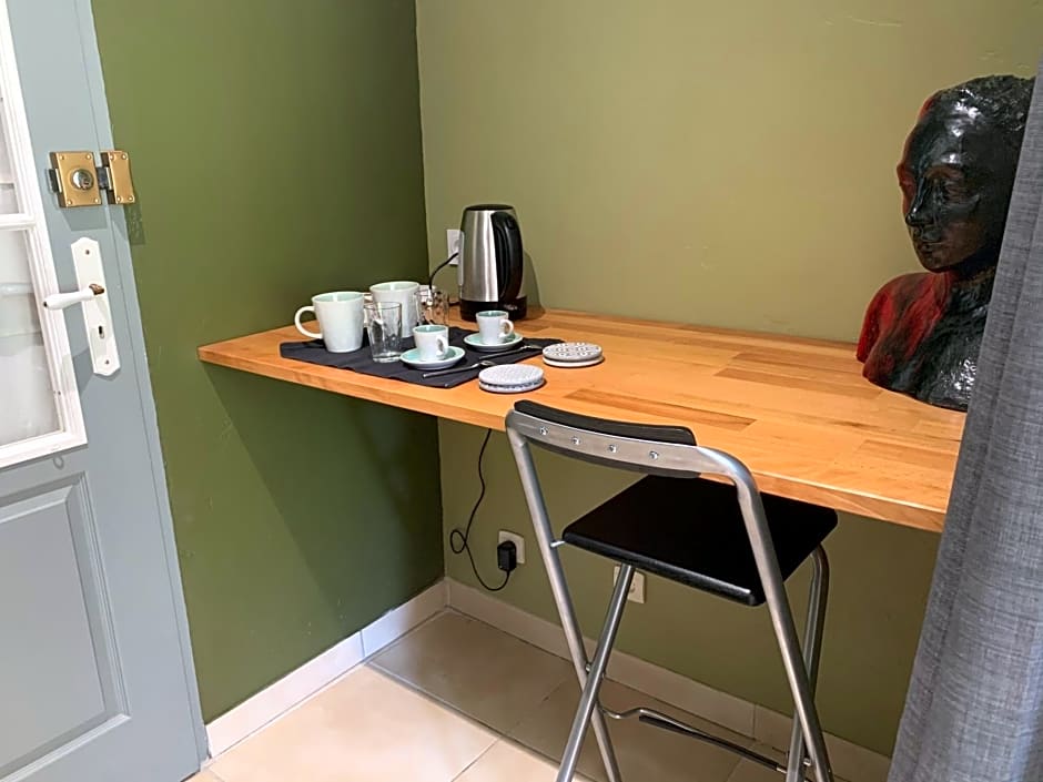 Chambre en Drôme Tropicale