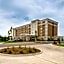 Holiday Inn & Suites Farmington Hills - Detroit NW, an IHG Hotel By IHG