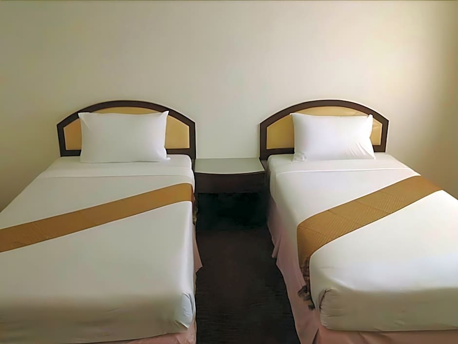 Merlin Grand Hotel