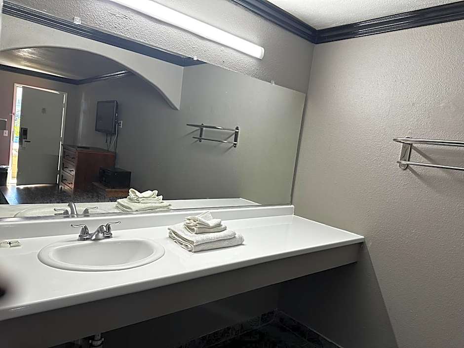 Sunpark Inn & Suites