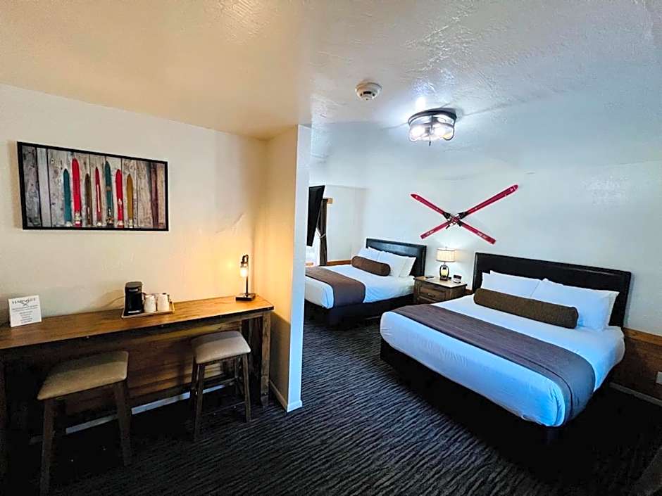 Photo 1 of 1 of Deluxe 2 Queen Beds