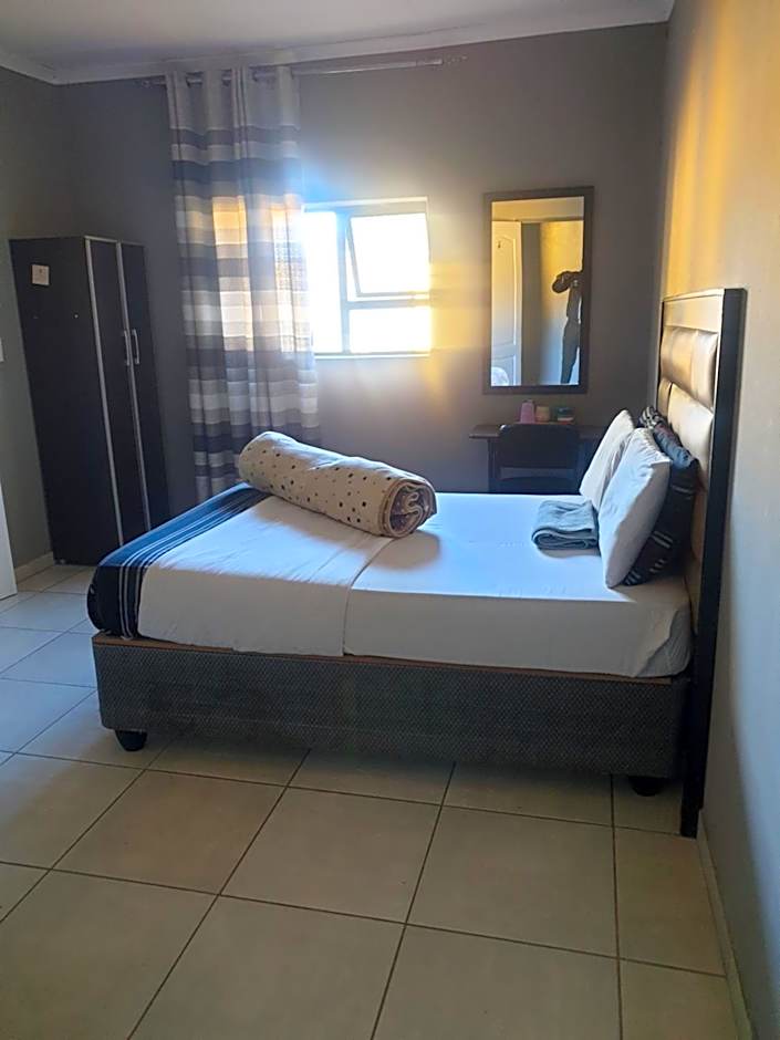 Platinum Guest lodge Germiston