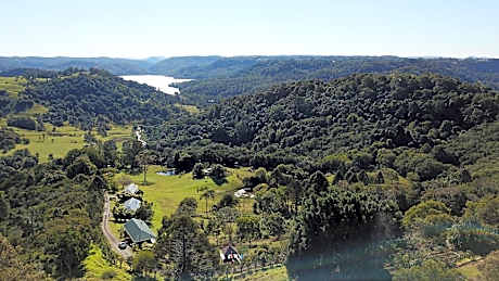 Maleny Tropical Retreat