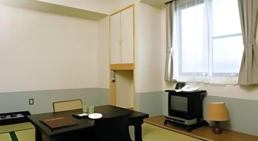 Hirosaki Ekimae Hotel