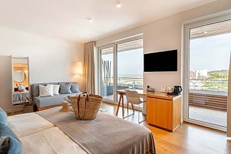 Deluxe Double Room with Balcony