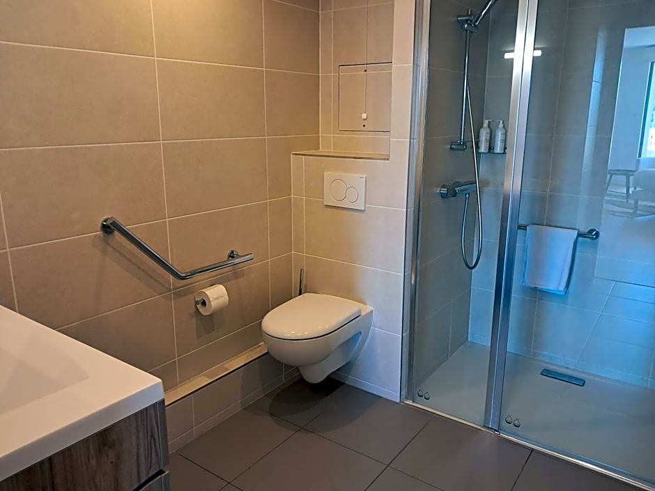 RESIDENCE SERVICES MONTANA Paris Clichy