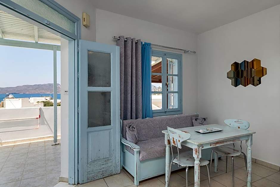 Stefania's Cycladic Apartments I