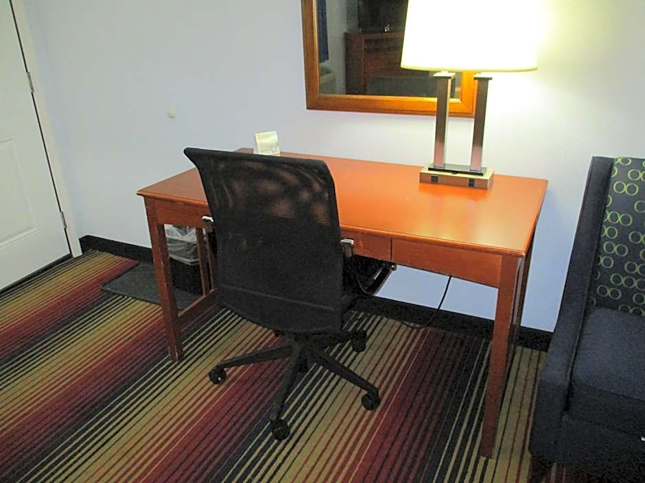 Travelodge by Wyndham Spirit Lake/Okoboji