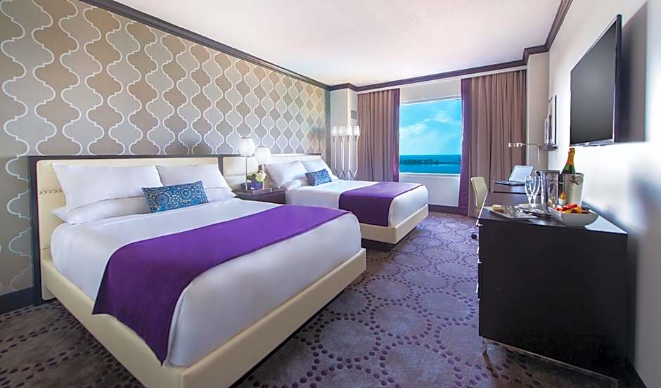Harrah's Gulf Coast - A Caesars Rewards Destination