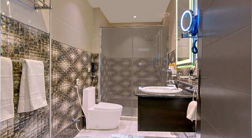 Aluya Hotel