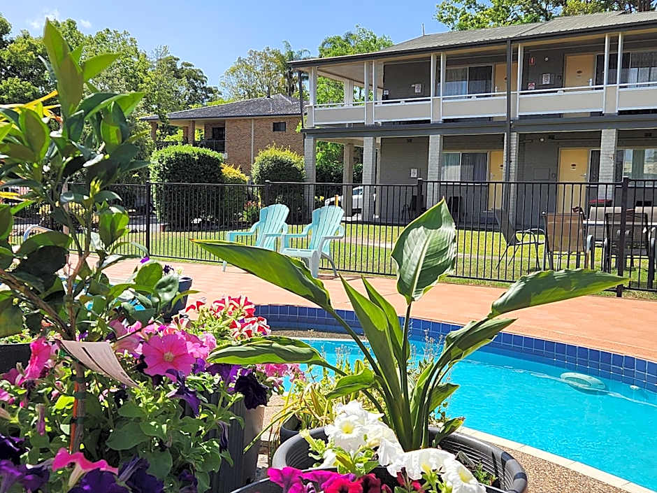 Photo 1 of 50 of Bucketts Way Motel and Restaurant