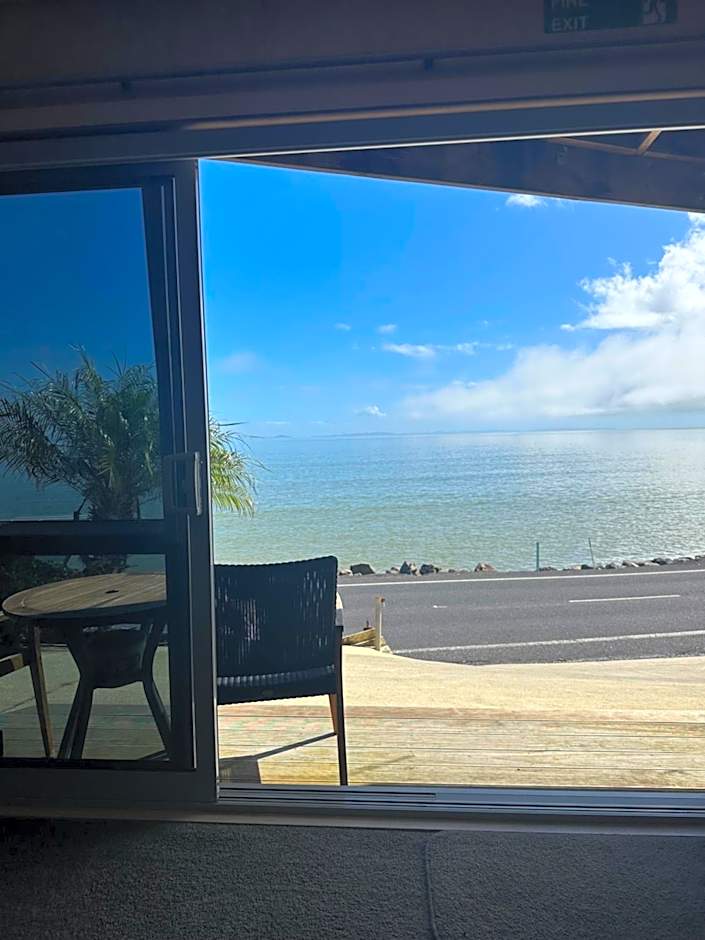 Te Mata Bay Seaviews