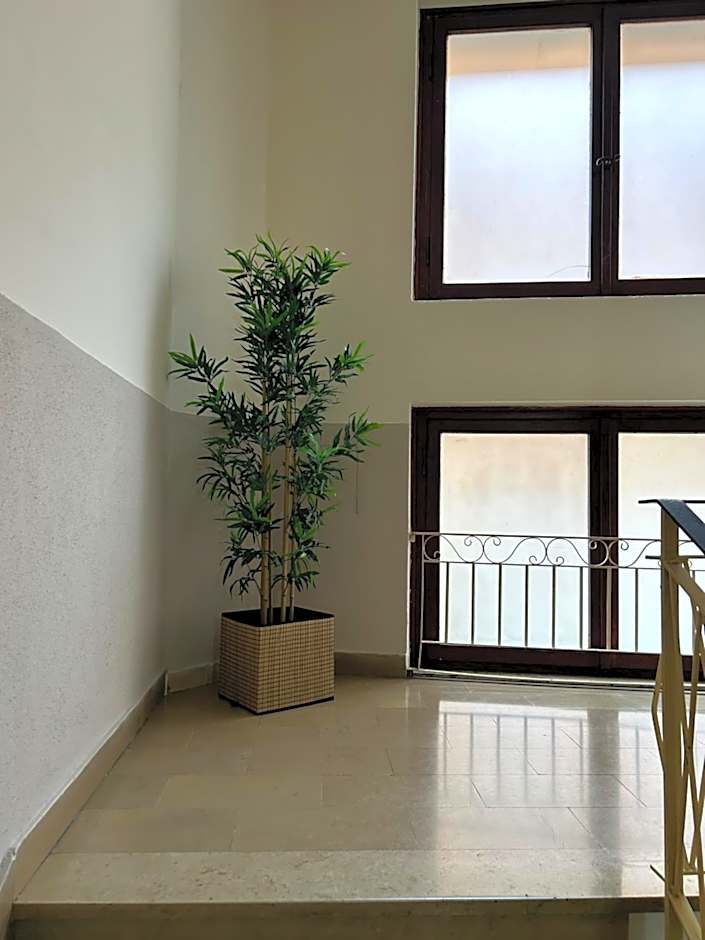 Hotel Cecile