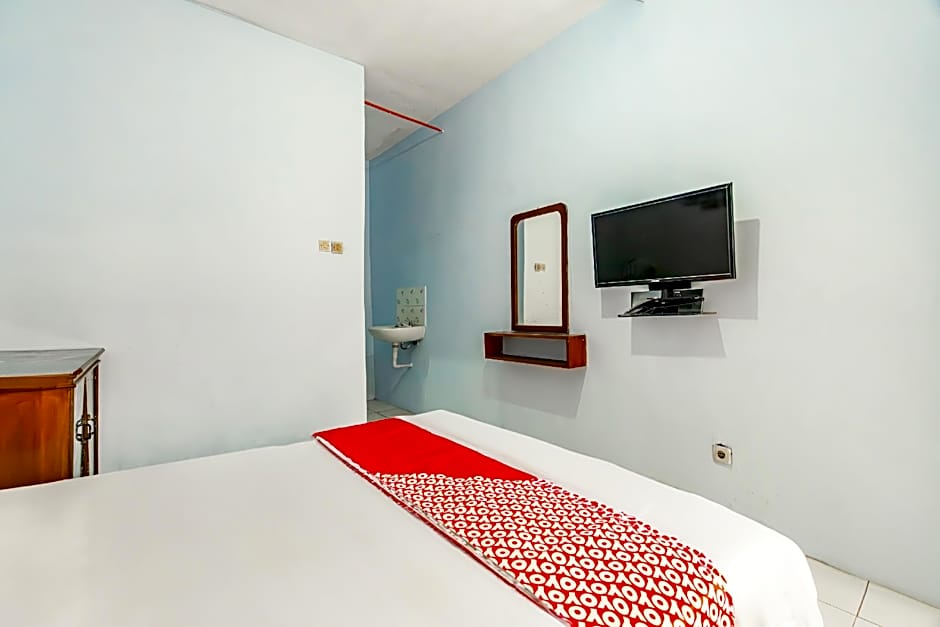 Hotel O Arjosari Near Plaza Araya Formerly Hotel Nugraha