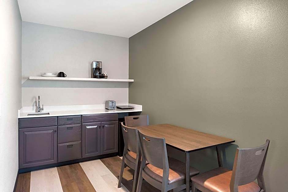 Super 8 by Wyndham Columbus