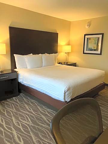 Cobblestone Inn & Suites - St Marys