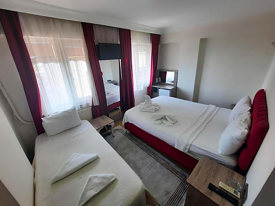 Royal Gur Hotel