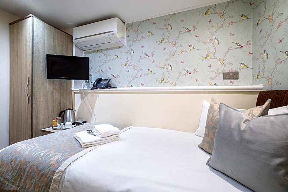 Hotel Shepherds Bush London