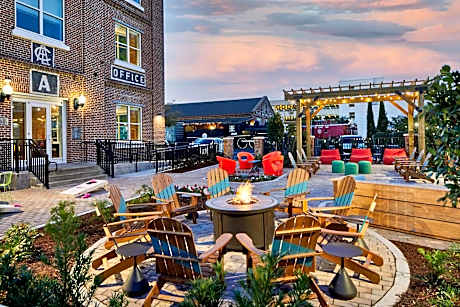 Aloft Wilmington at Coastline Center