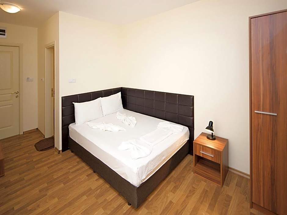 Hotel Golden Ina - All Inclusive - Beachfront